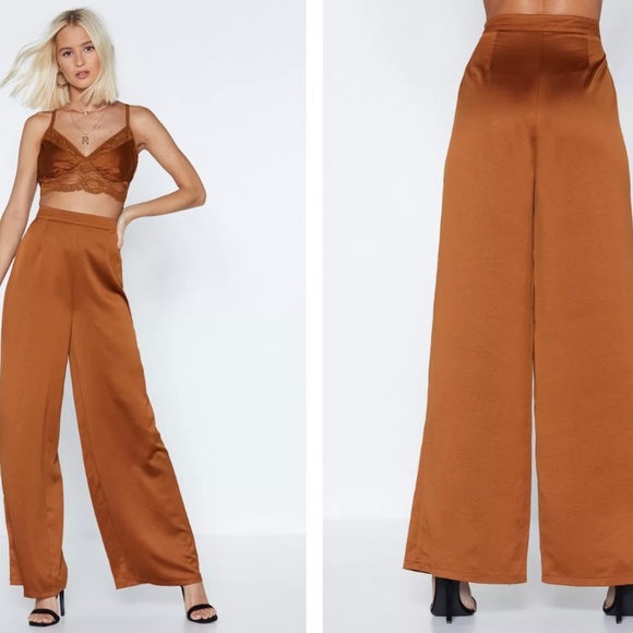 NWT!‎ Nasty Gal Wide Leg Satin Pants - Picture 1 of 5